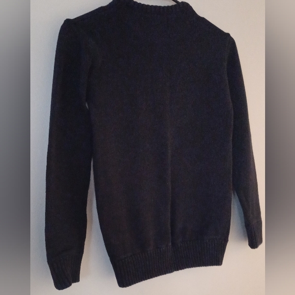 Boys Black Sweater Size 10 Featuring Grey Deer. - Picture 3 of 4